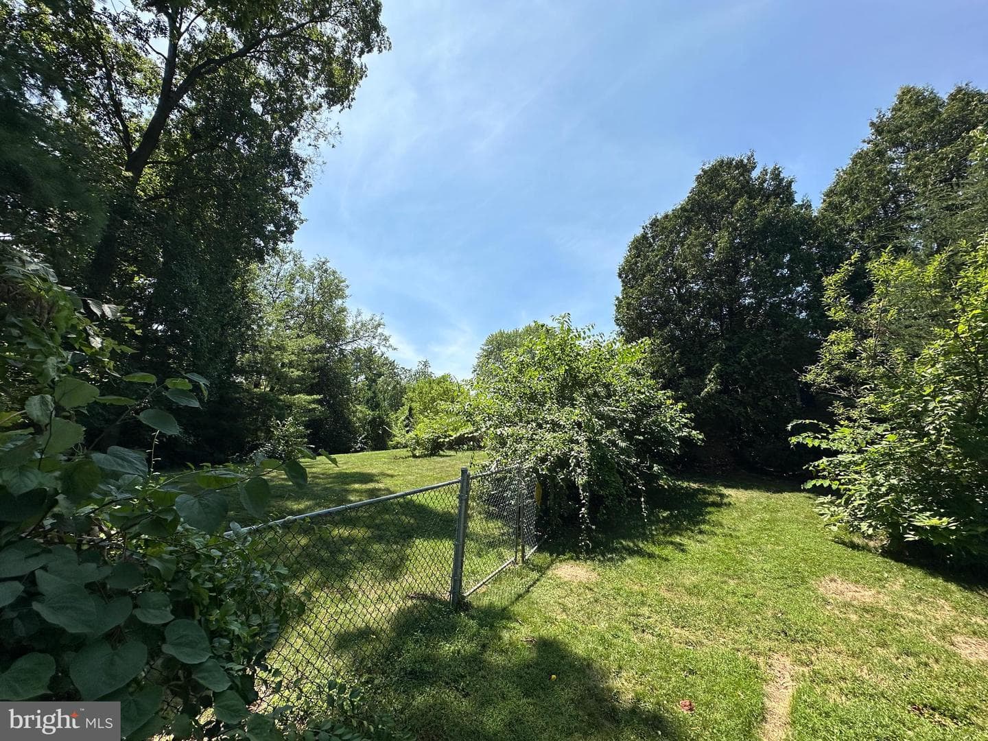 18529 Sherbrooke Drive photo 9