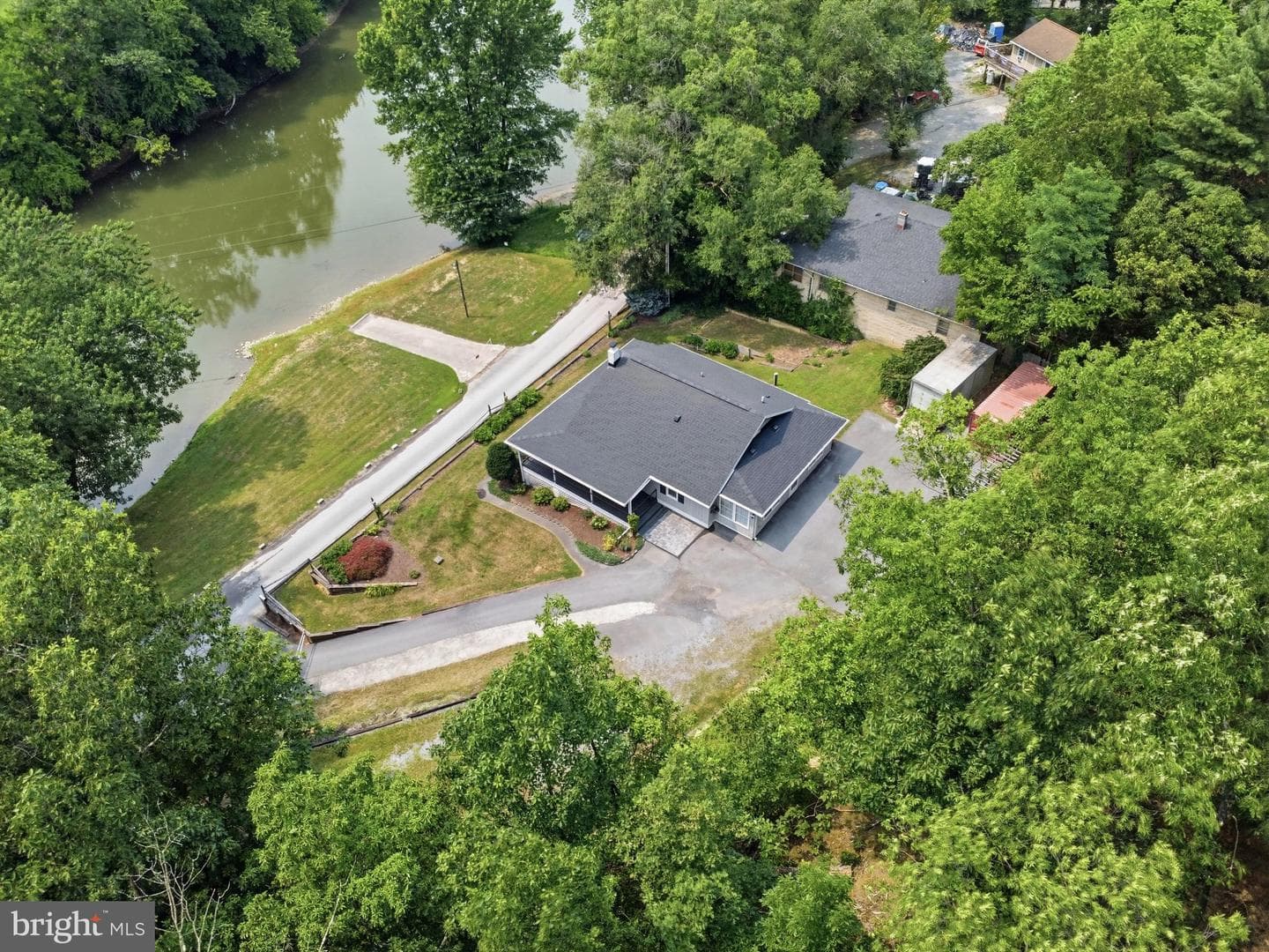 11733 Snug Harbor Lane photo 46