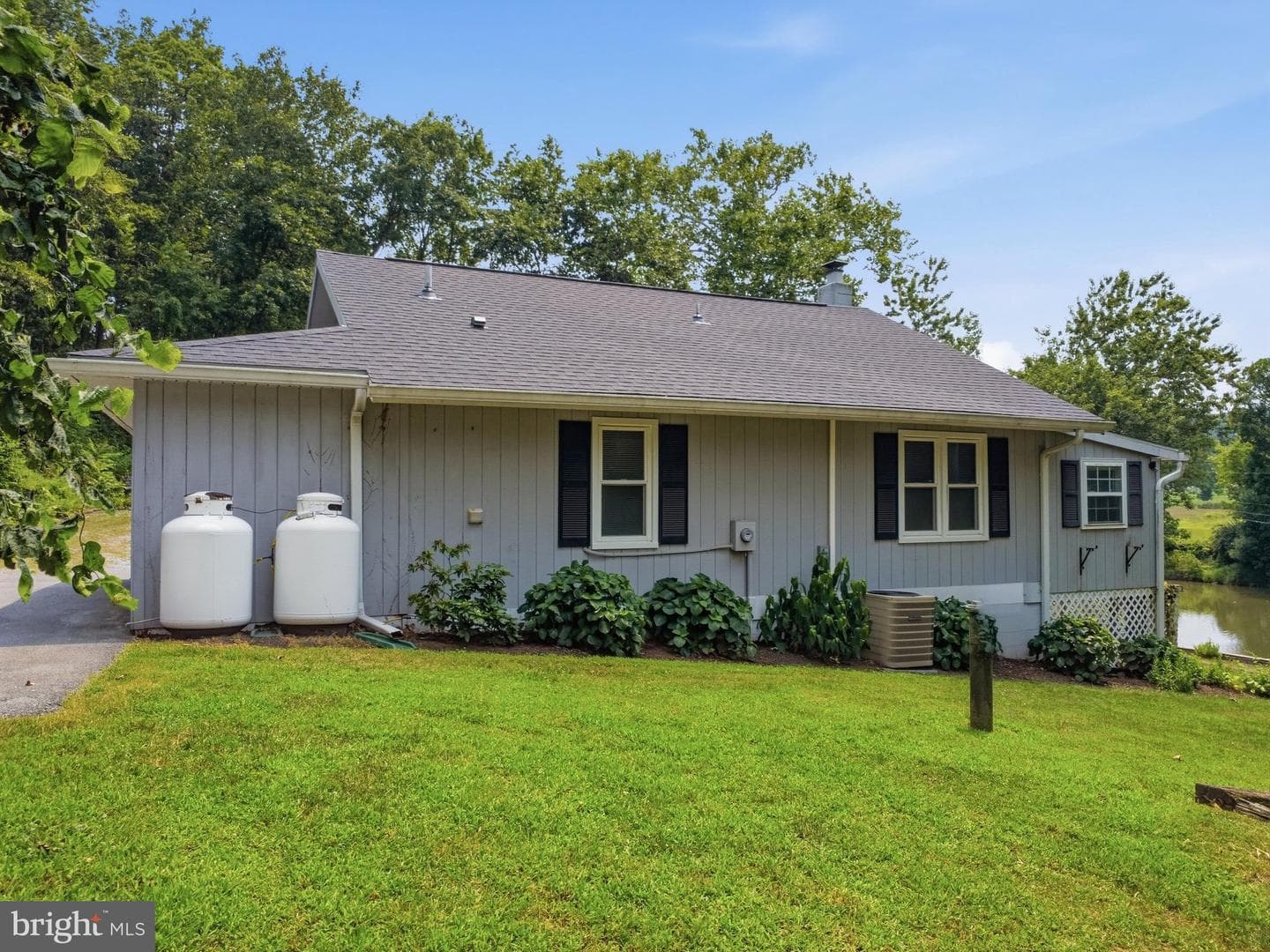11733 Snug Harbor Lane photo 5