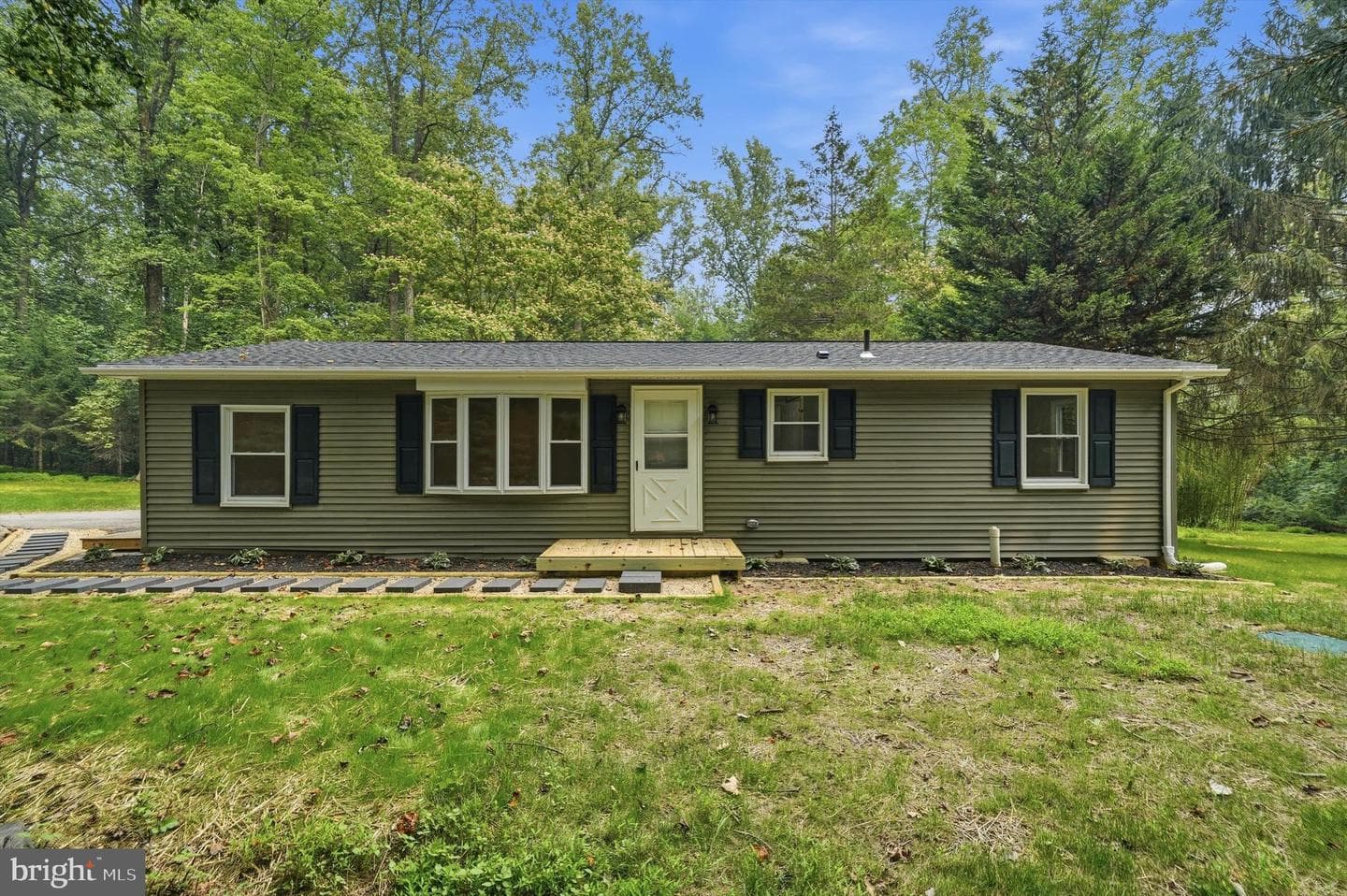 2911 Kaetzel Road photo 1