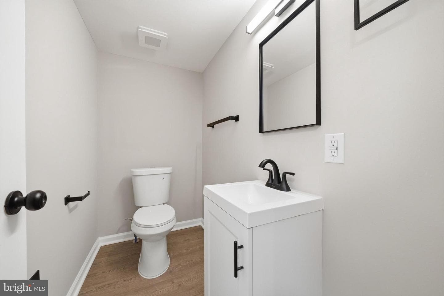 2911 Kaetzel Road photo 23