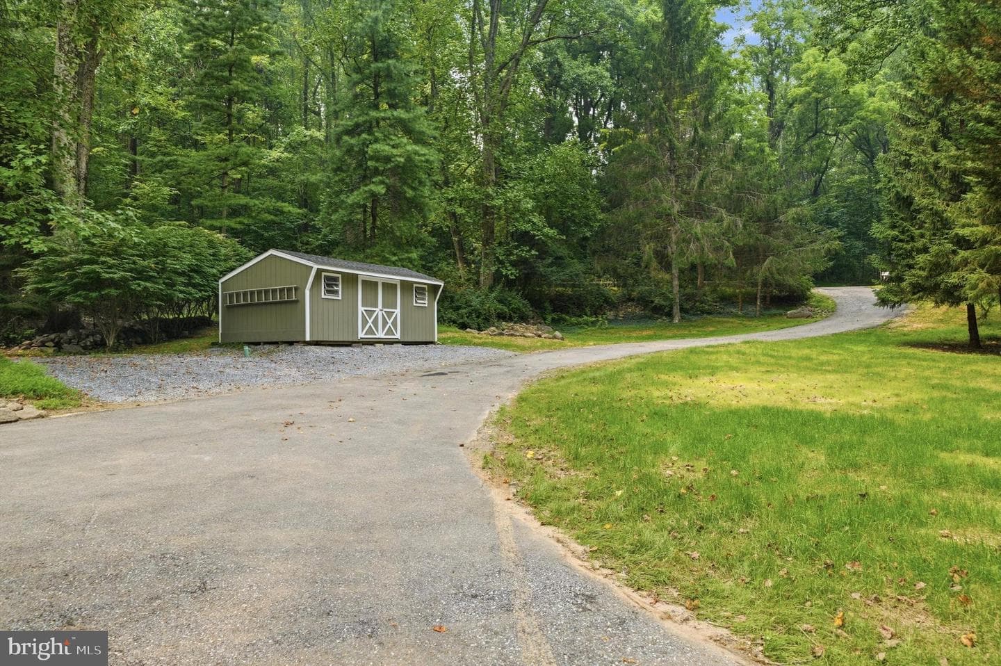 2911 Kaetzel Road photo 30