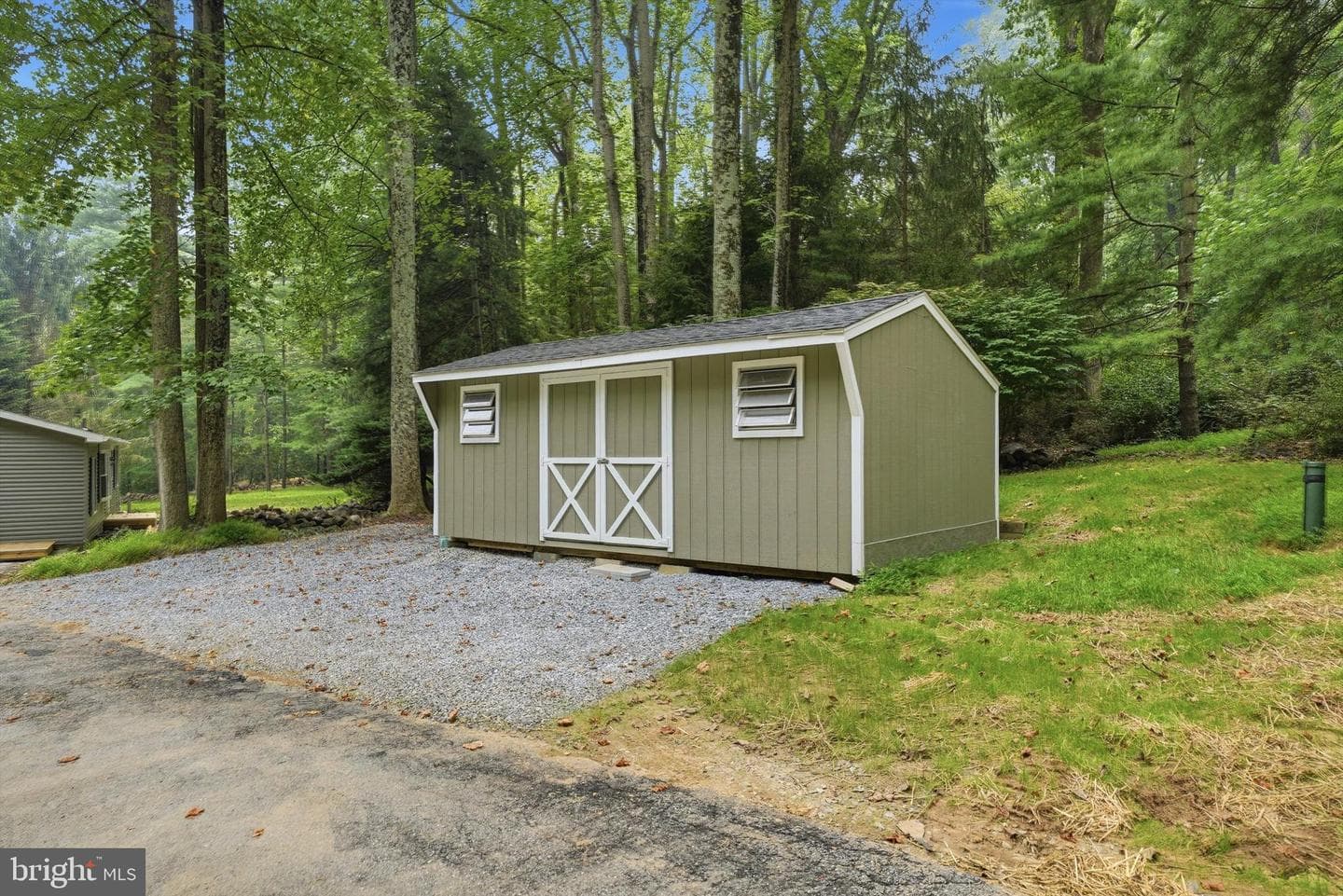 2911 Kaetzel Road photo 32
