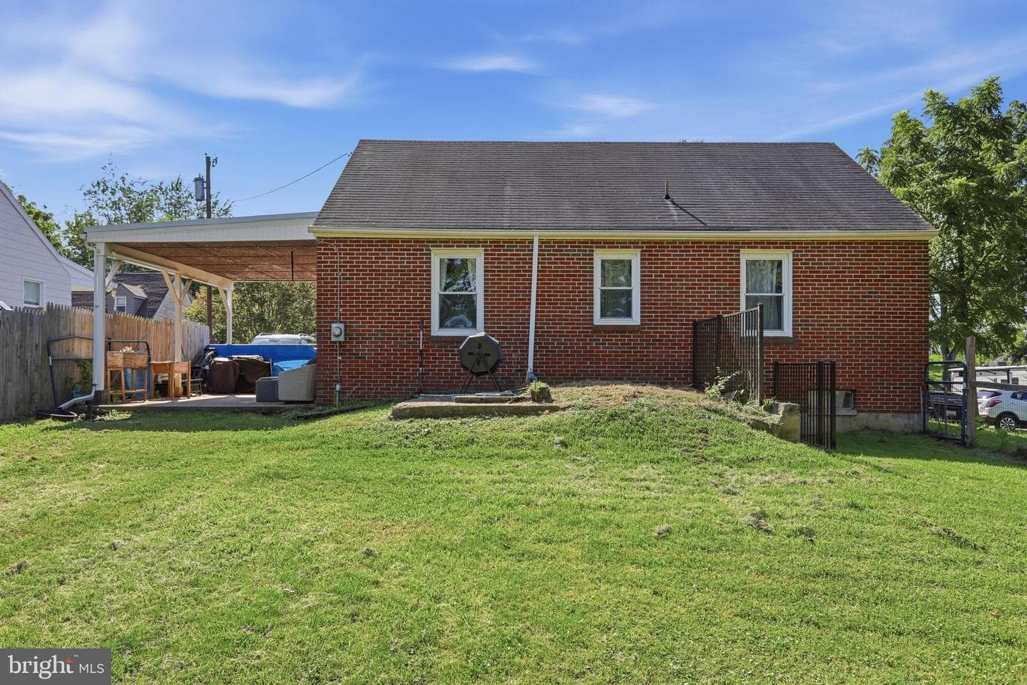 22 Emmert Road photo 5