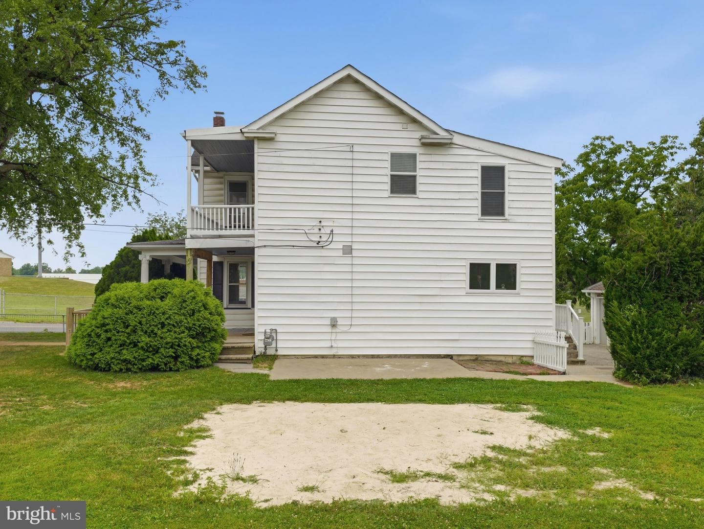 1043 Spruce Street photo 38