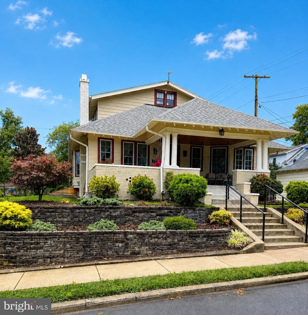 19 W Magnolia Avenue photo 1