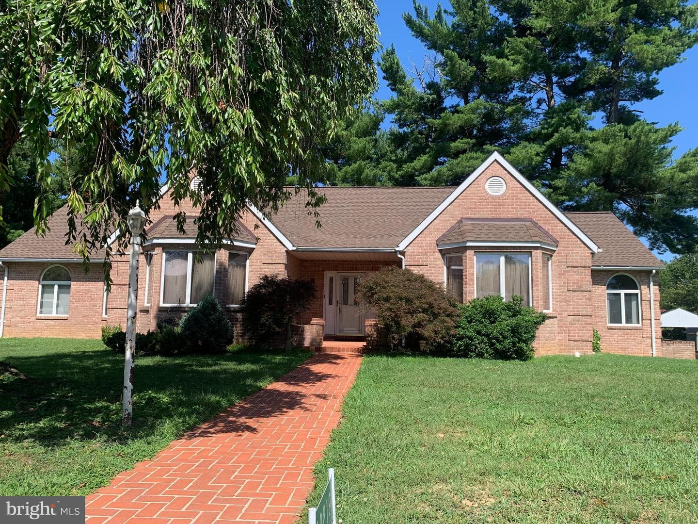 10819 Wilcox Drive photo 1
