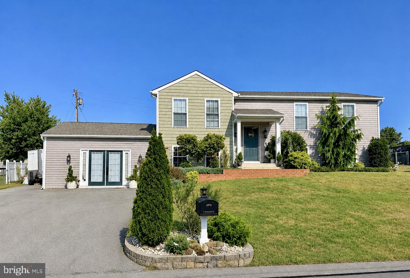 13941 Green Mountain Drive photo 1