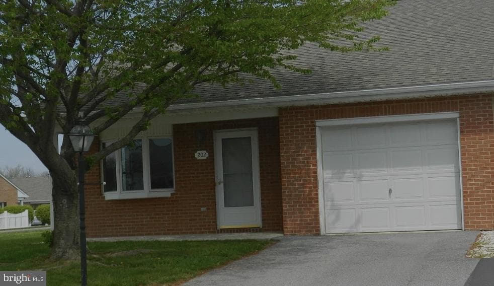 202 Winding Oak Drive photo 1