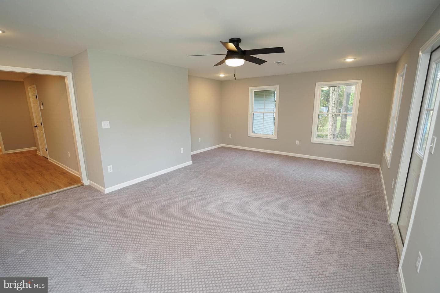 8292 Robin Hood Drive photo 16