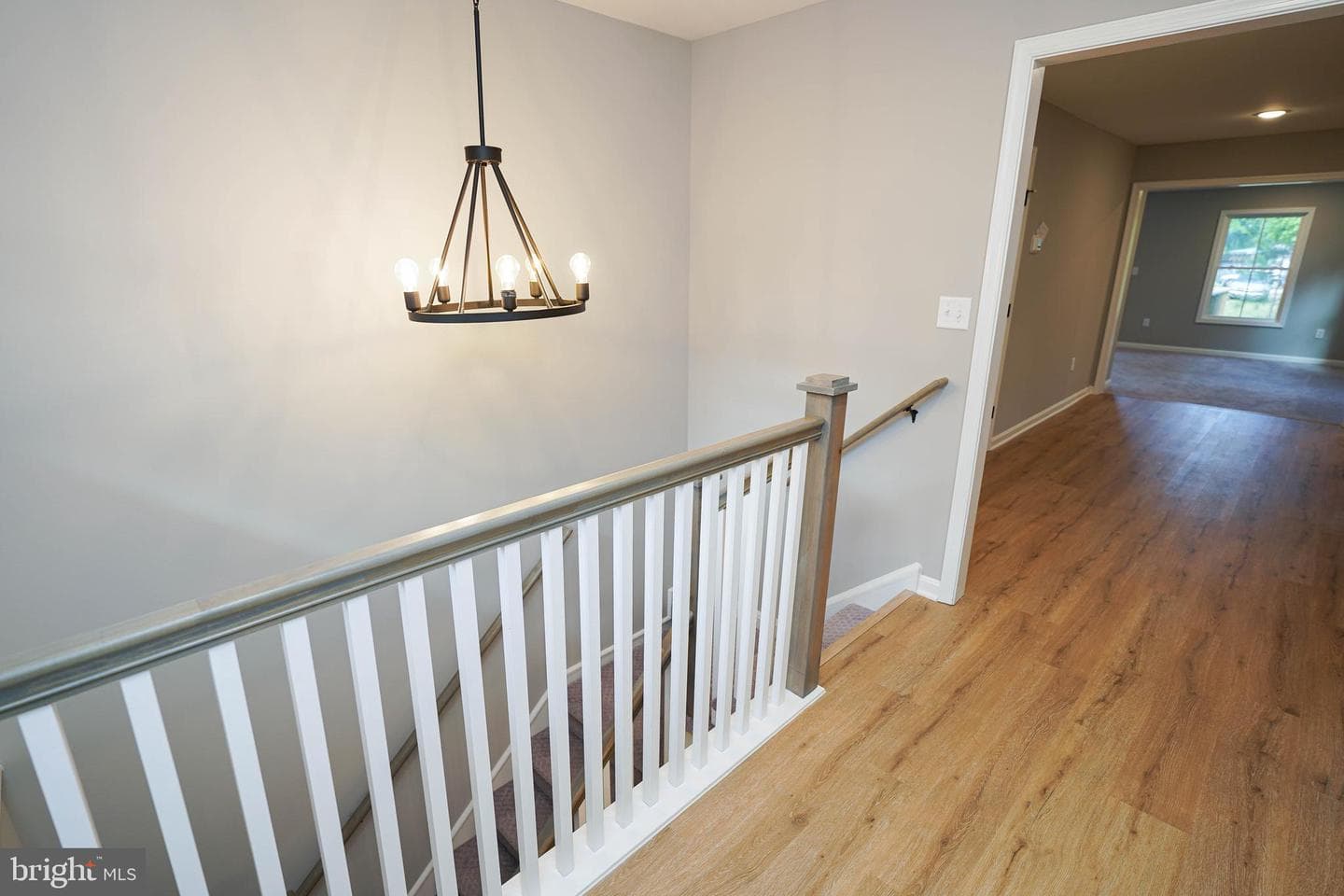 8292 Robin Hood Drive photo 4