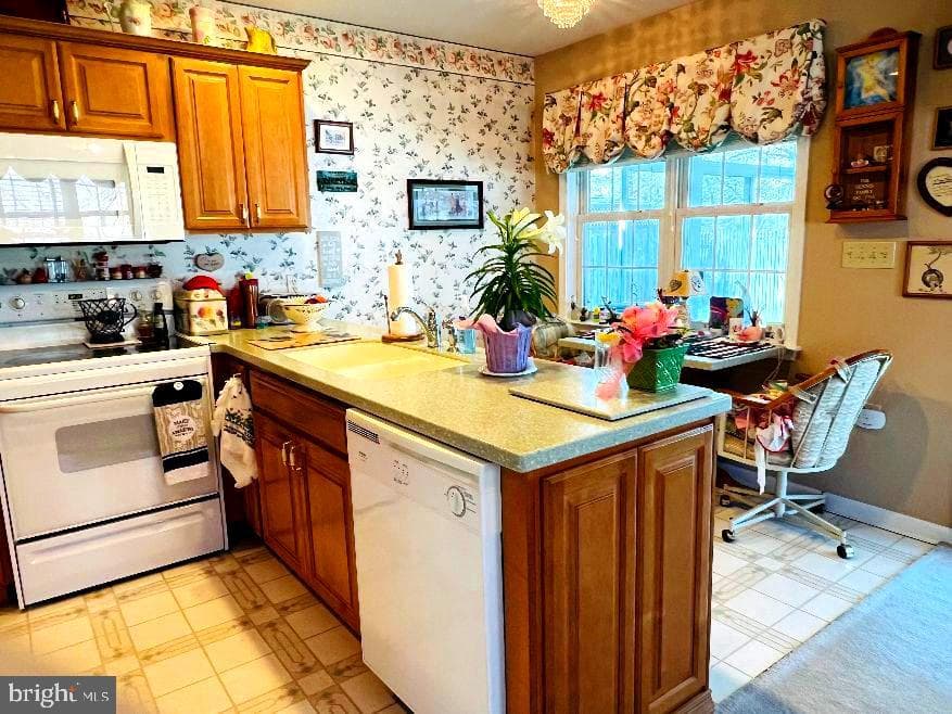 948 W Schumaker Manor Drive photo 12