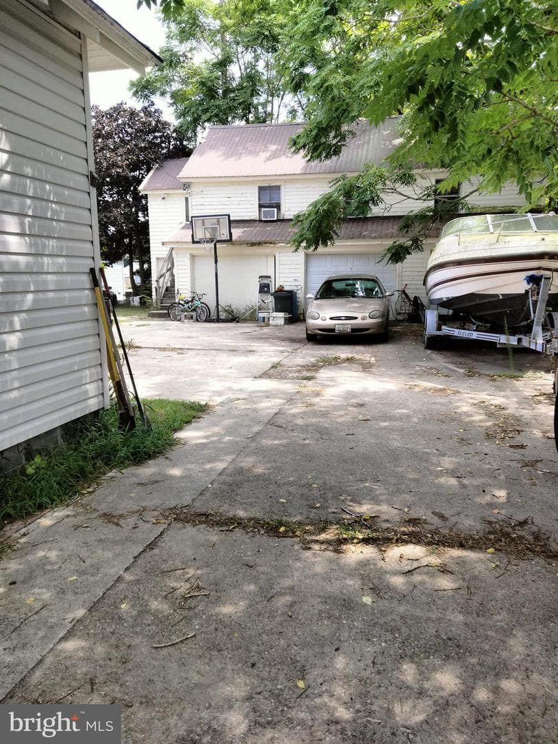 7411 Main Street photo 6