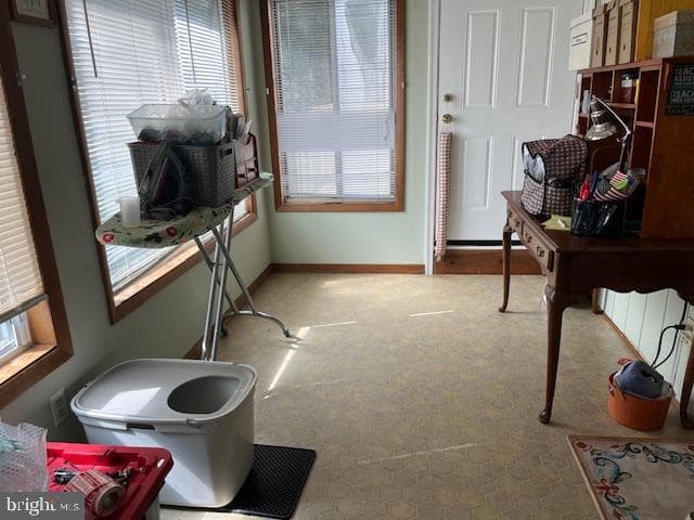 906 Friar Tuck Lane photo 22