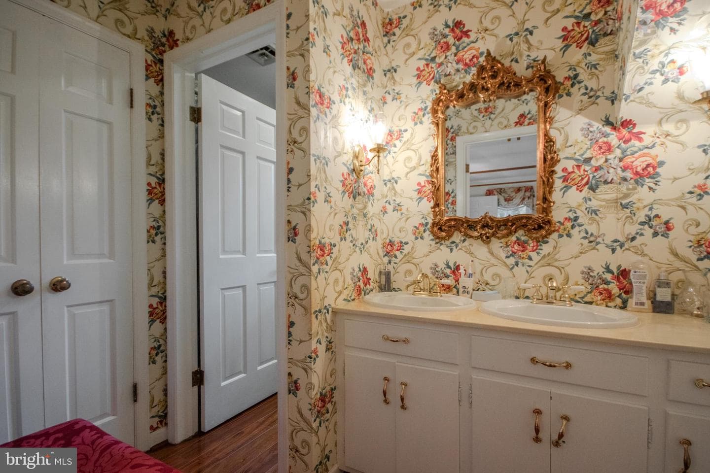 8398 Hilda Drive photo 21