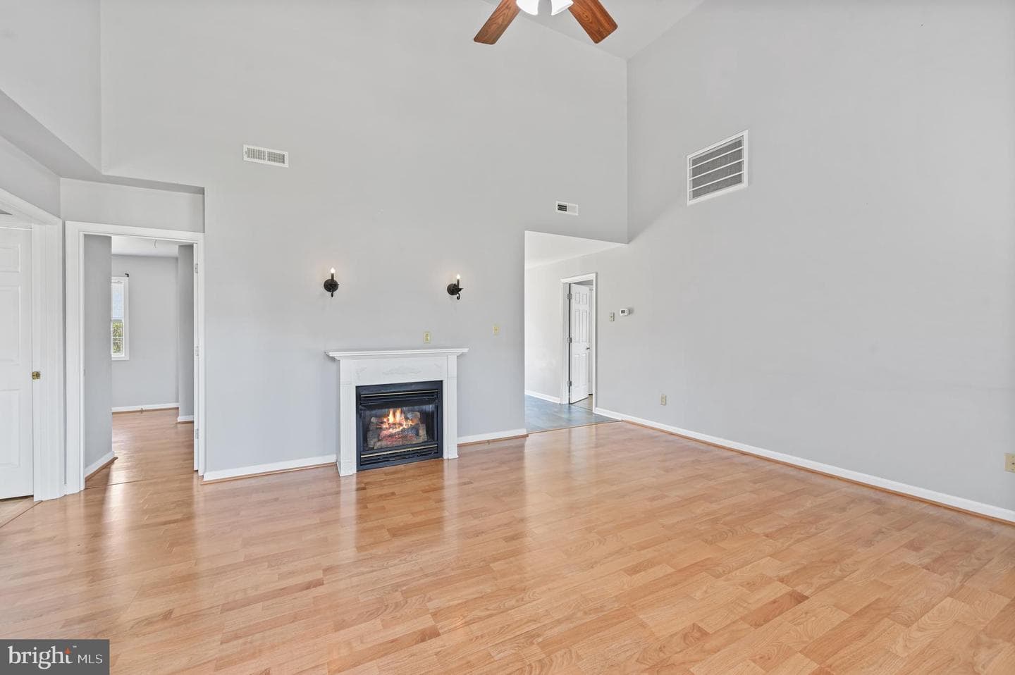 215 Mildale Drive photo 7