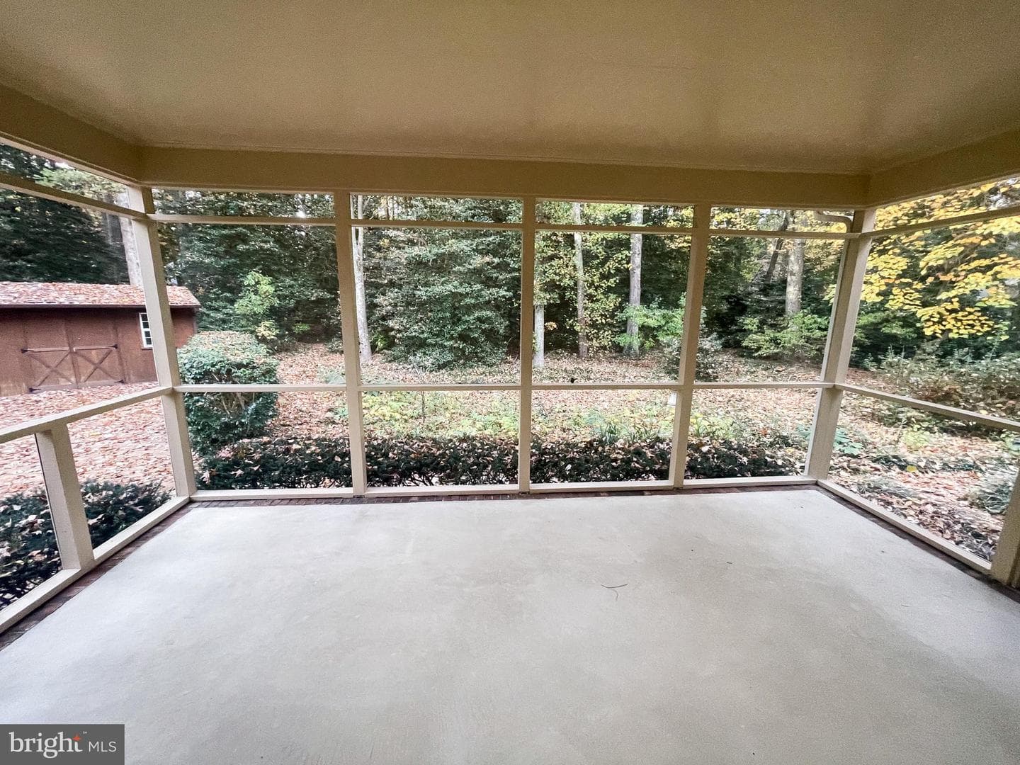 27103 Scotland Parkway photo 21