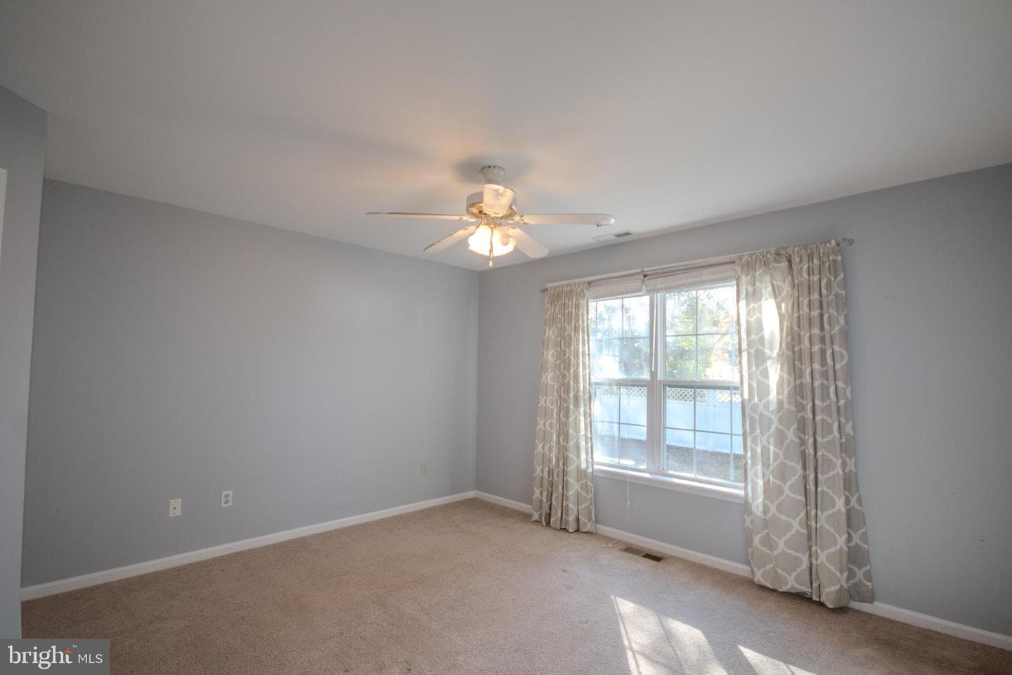 900 Emerald Court photo 12