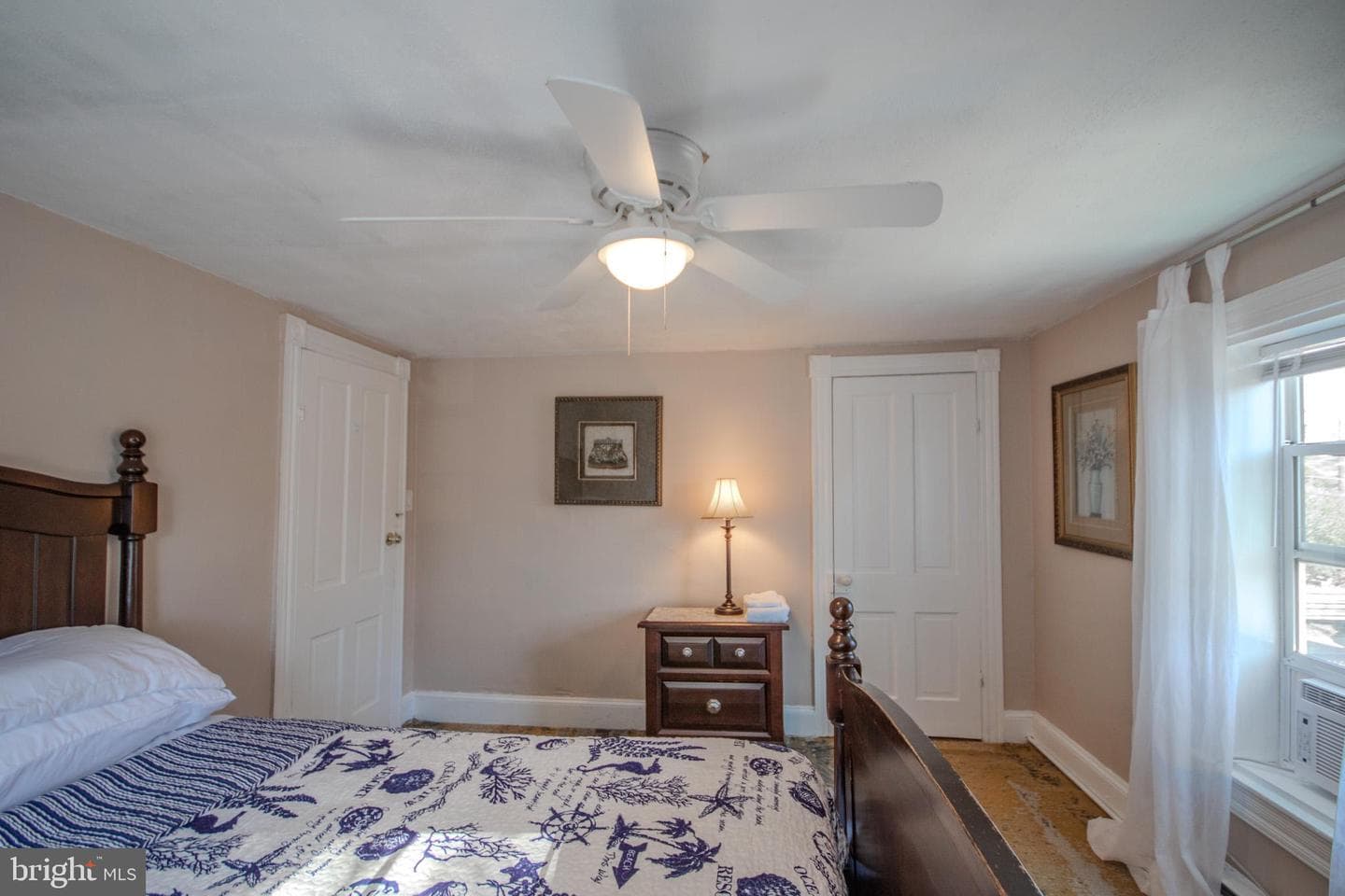 106 W Philadelphia Avenue photo 19