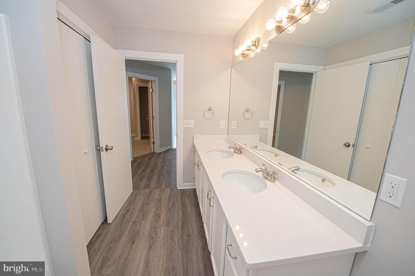 29484 Windy Hill Circle photo 51
