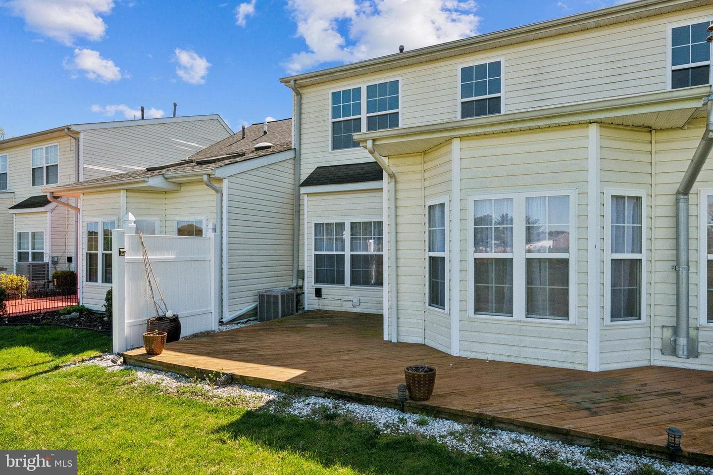9022 Executive Club Drive photo 2