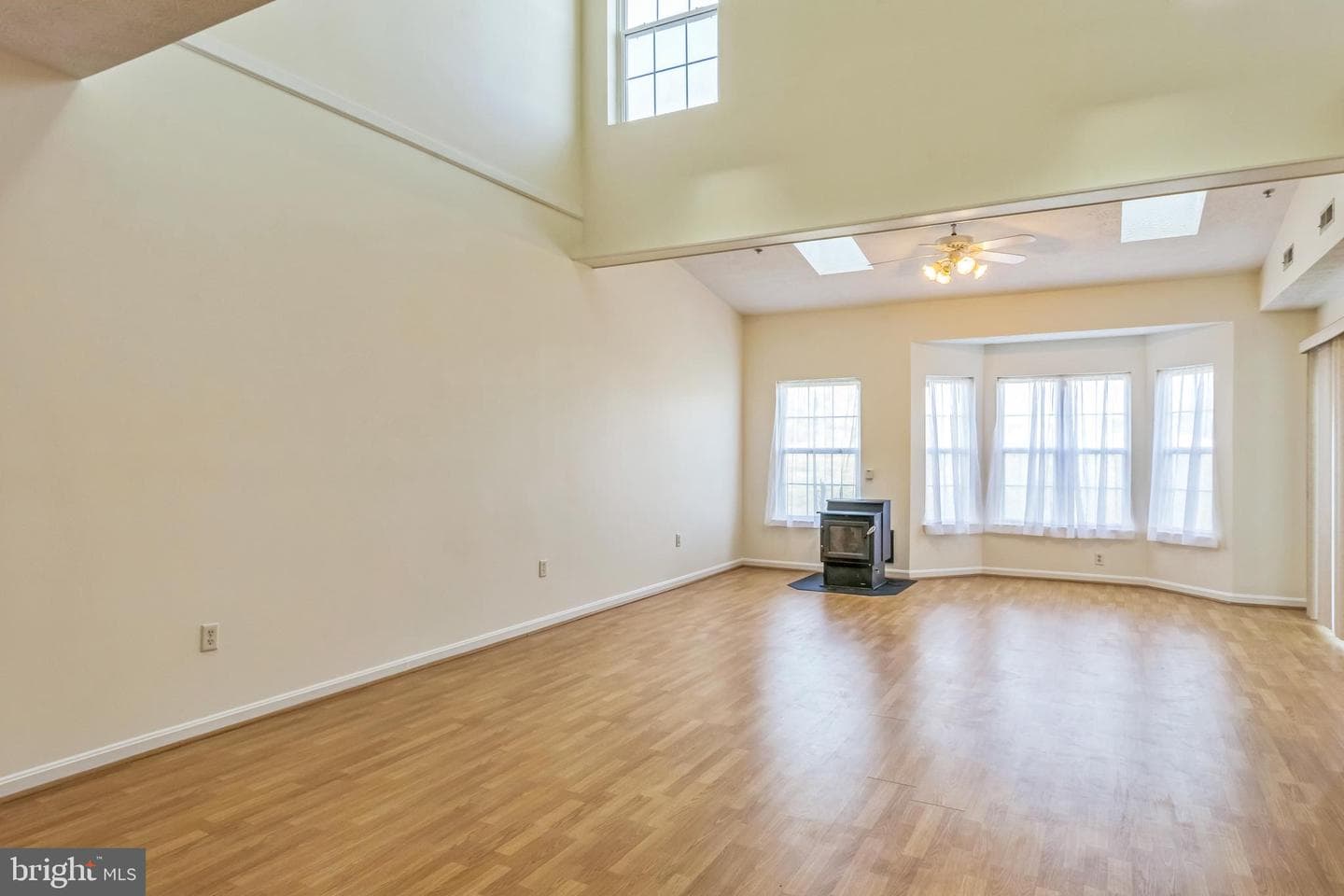 9022 Executive Club Drive photo 6