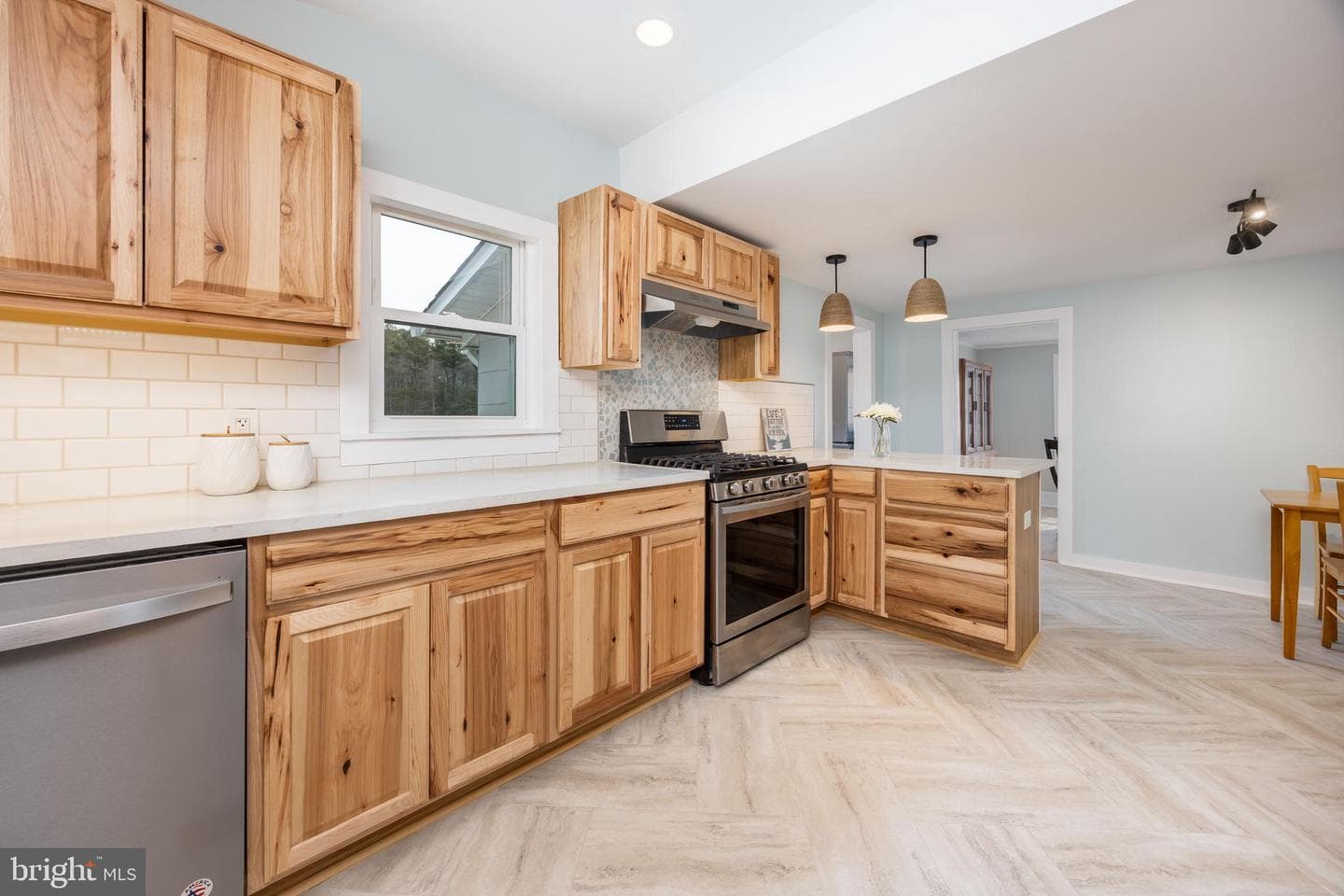 23057 Nanticoke Road photo 34