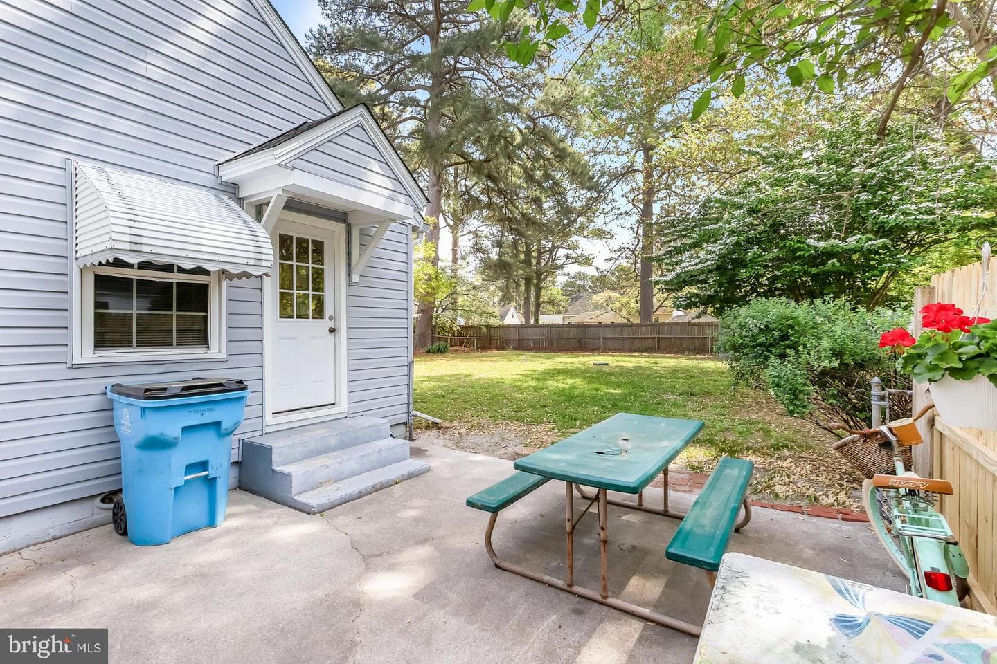 1513 Lilac Drive photo 21