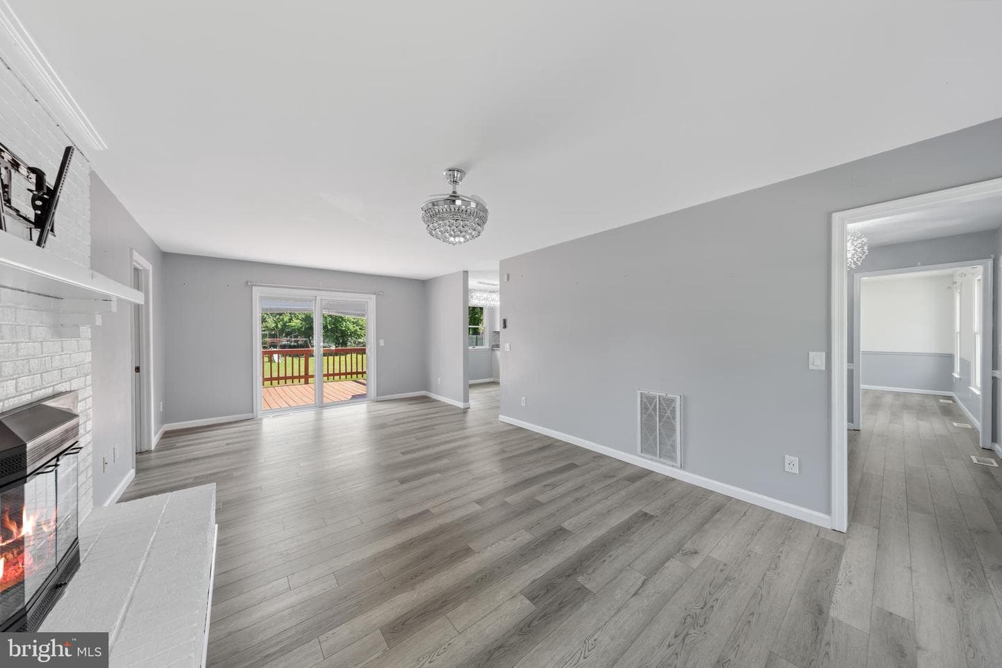5983 Ridge Spring Circle photo 6