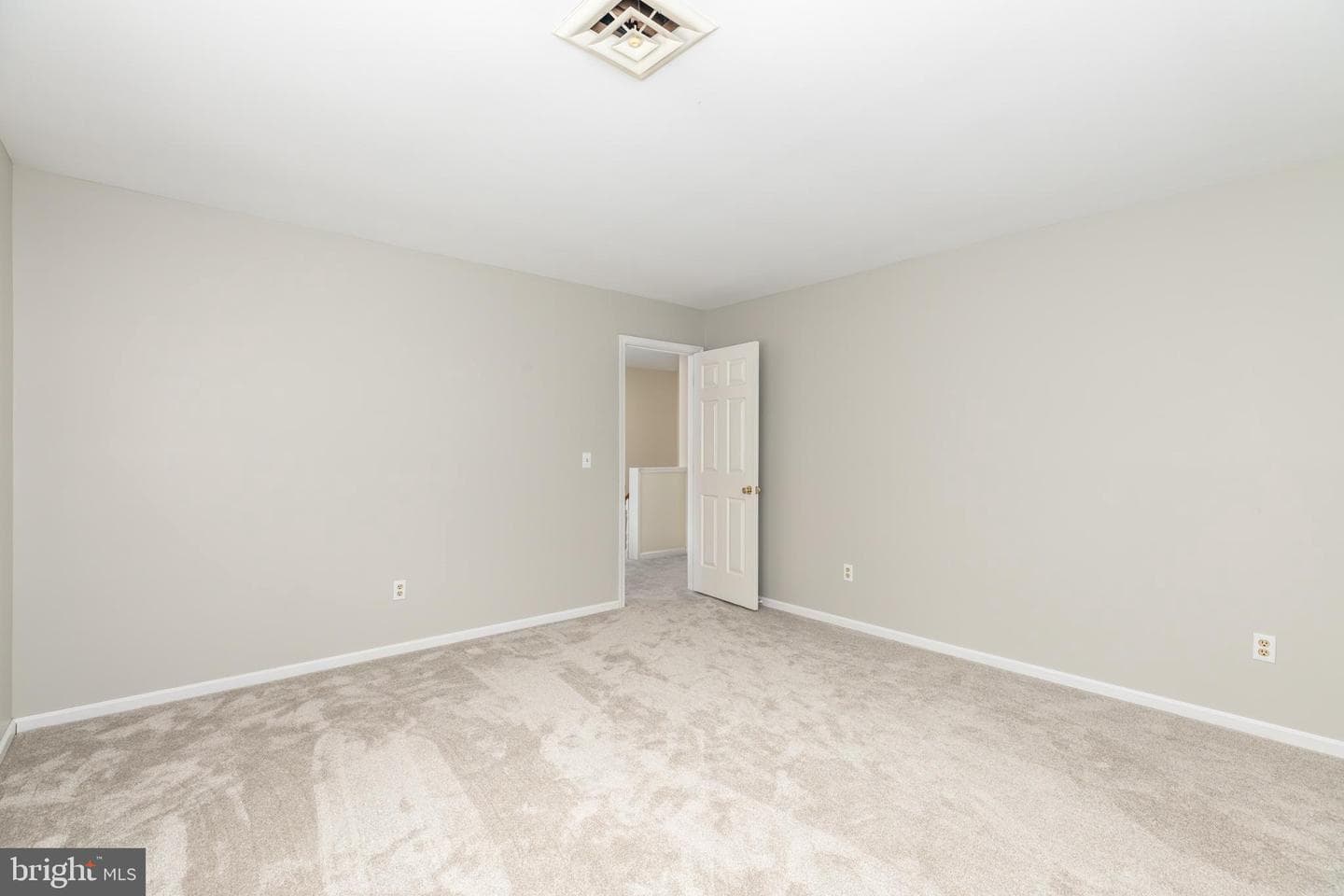 3188 Windrows Way photo 25