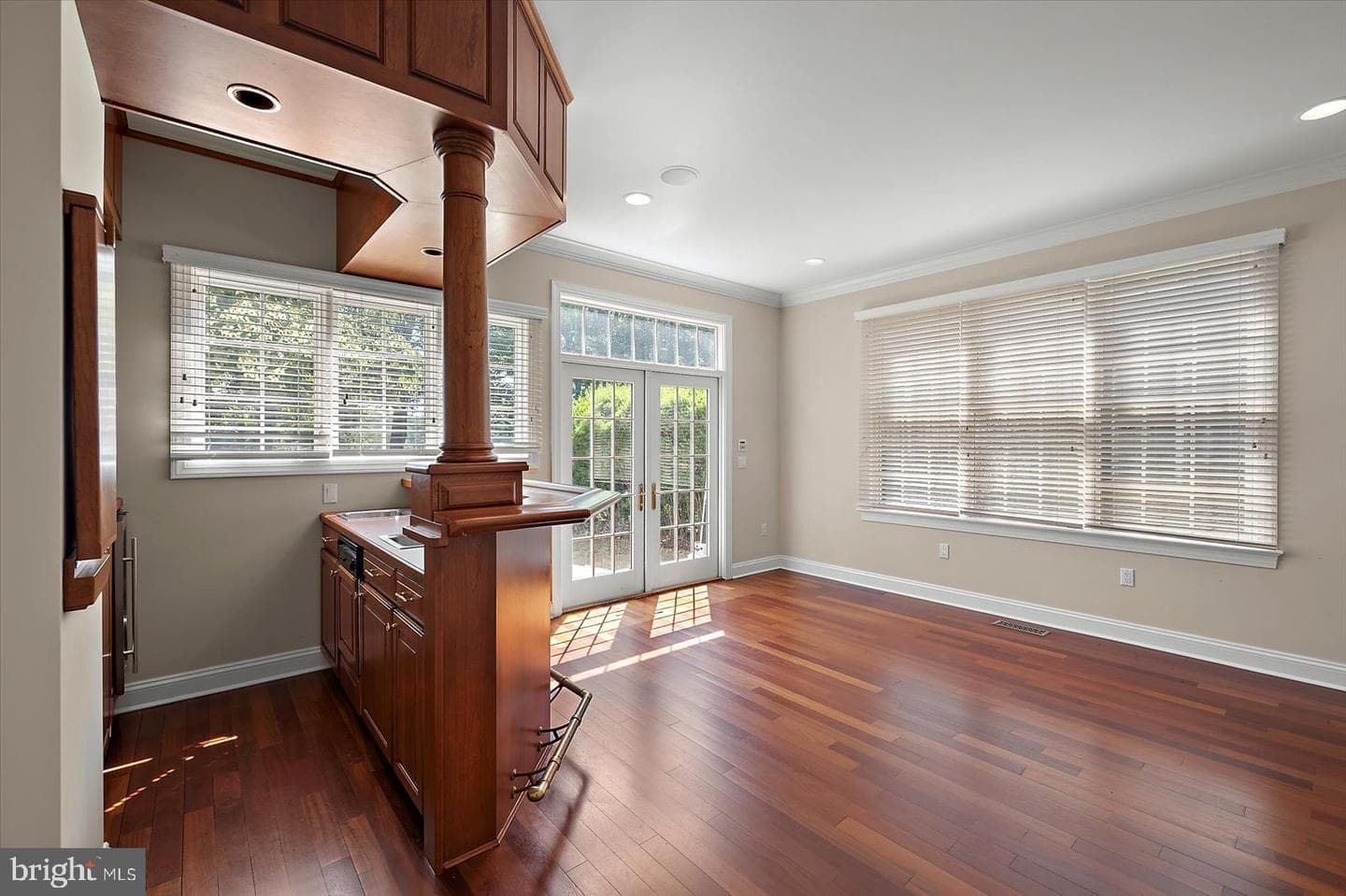 5464 Cherry Hill Lane photo 34