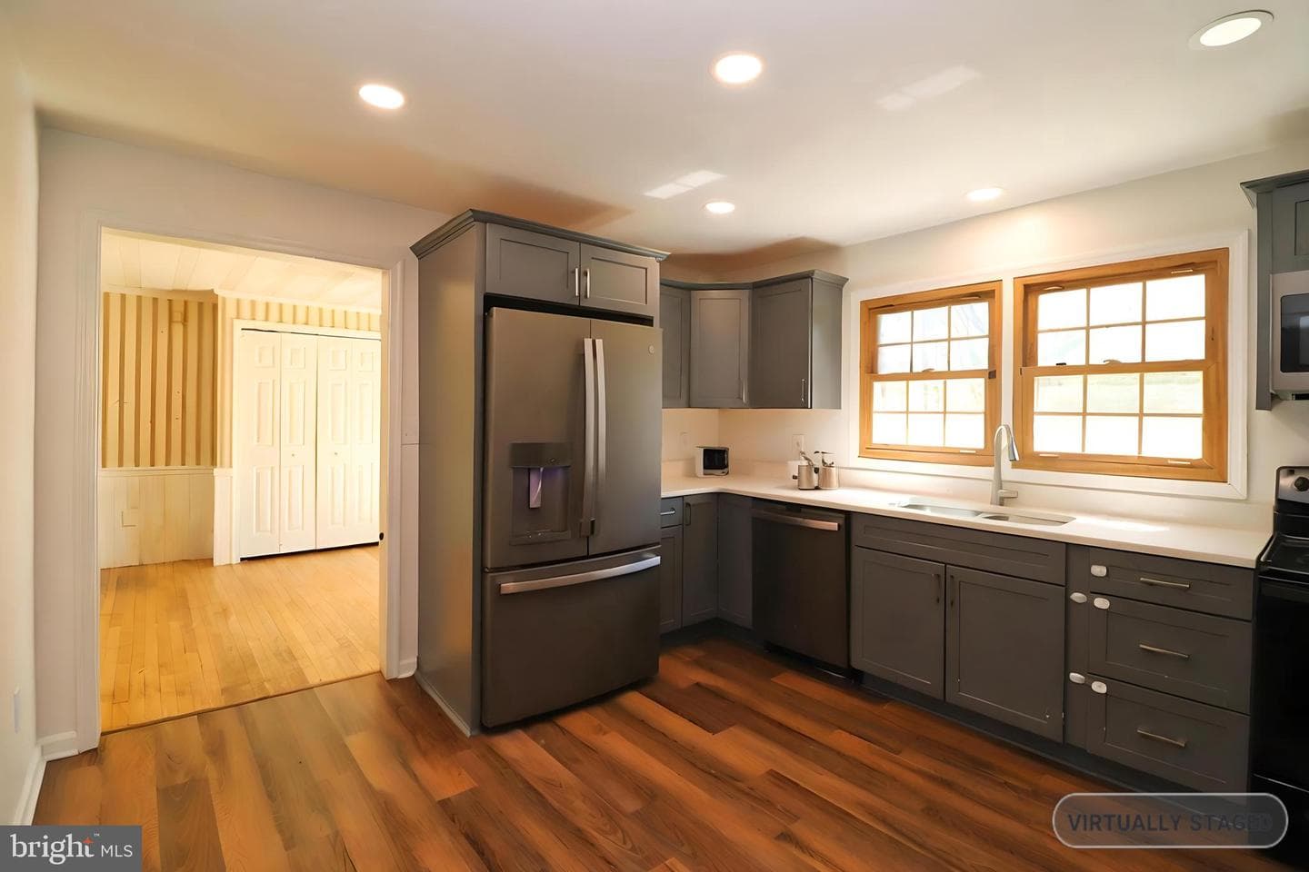 1405 Westchester Street photo 12
