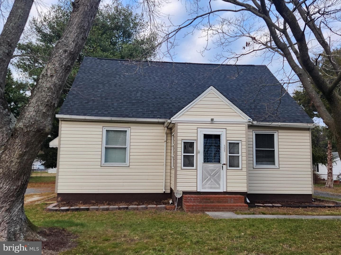 505 E College Avenue photo 1