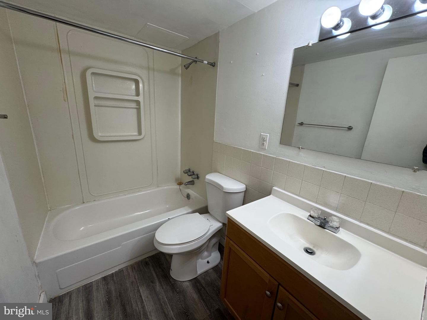 1024 Adams Avenue #1c photo 5