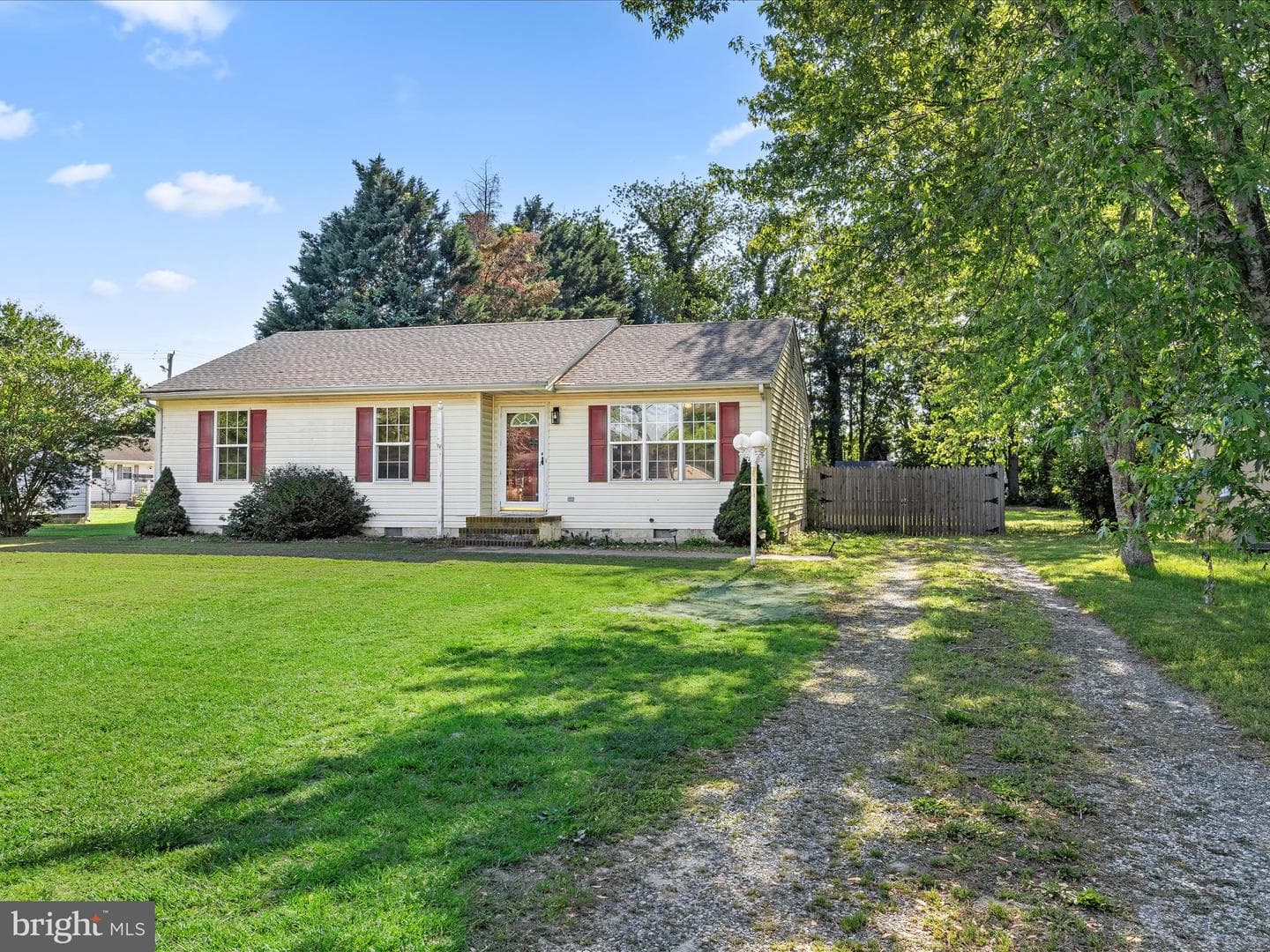 112 Jerome Drive photo 4