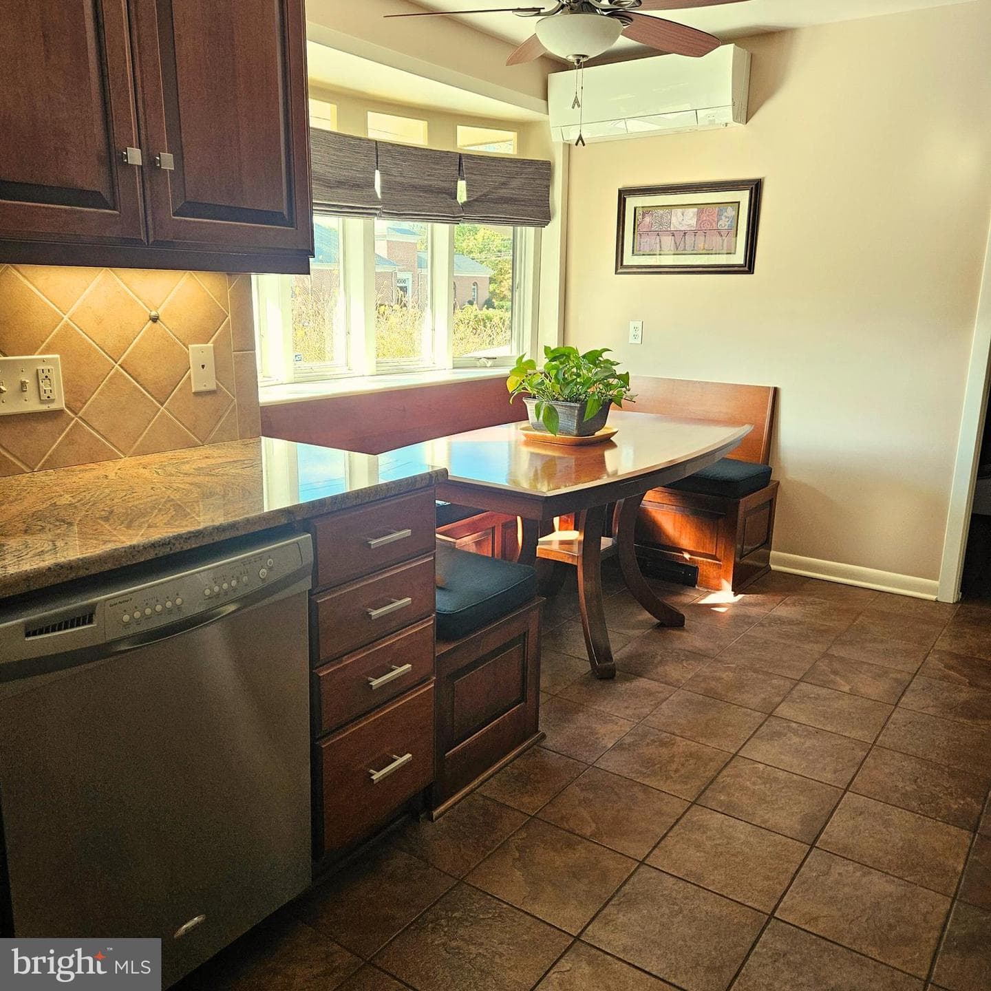 303 South Boulevard photo 23