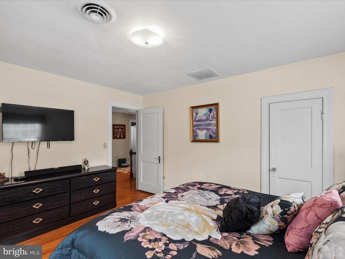514 S Park Drive photo 40