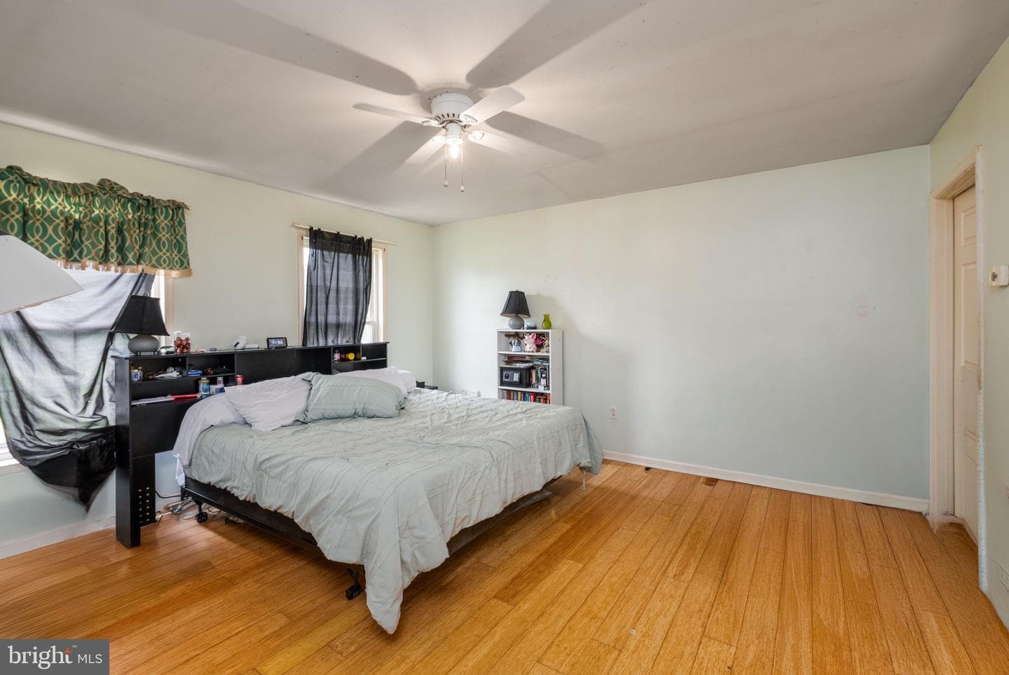 502 Barnsdale Drive photo 13