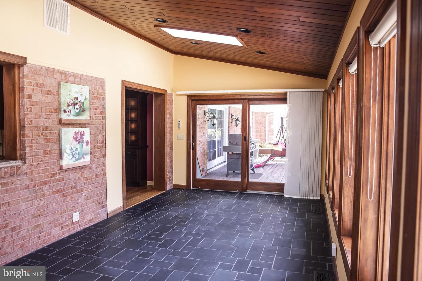 27135 E Lillian Street photo 43