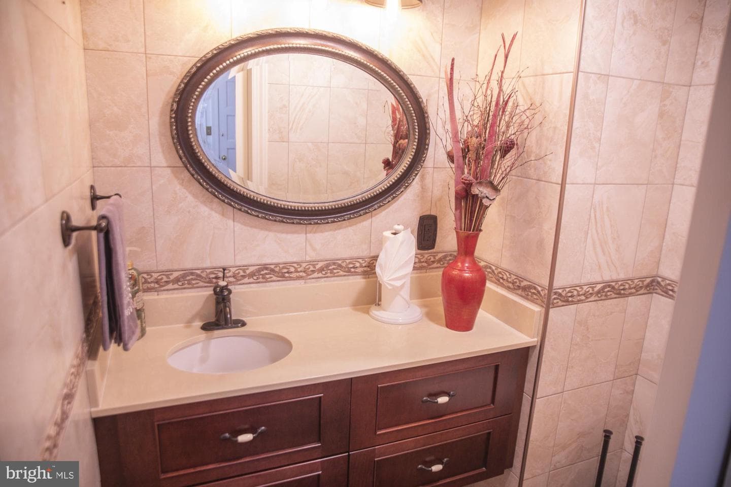 27135 E Lillian Street photo 47