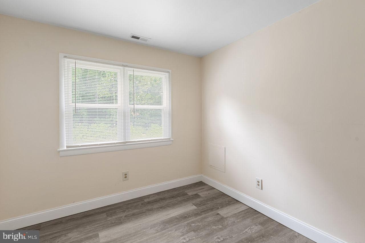 518 Overbrook Drive photo 26
