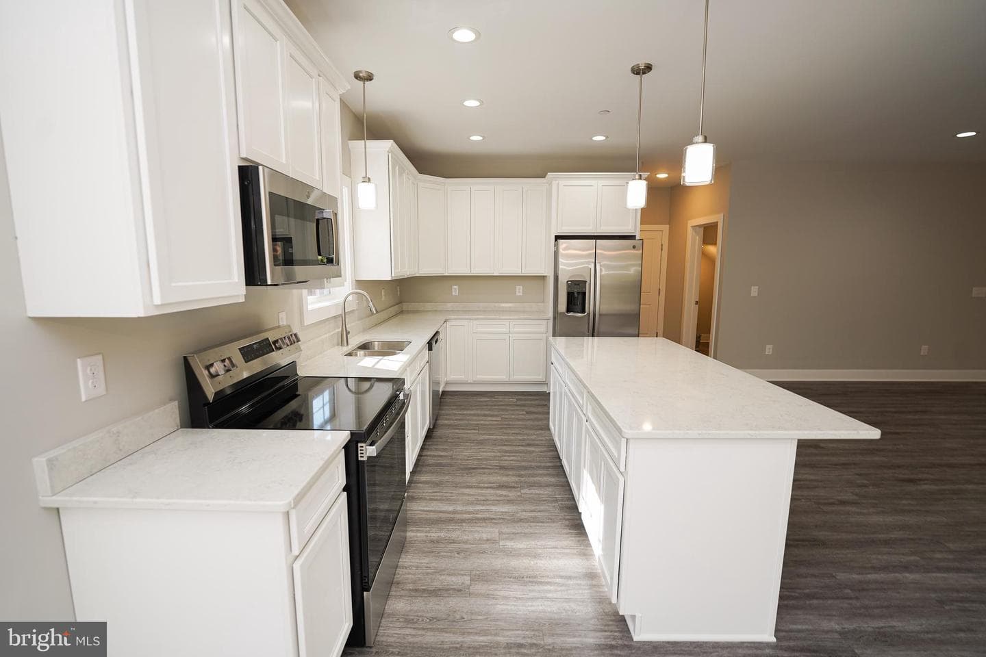 7837 Pristine Place photo 11