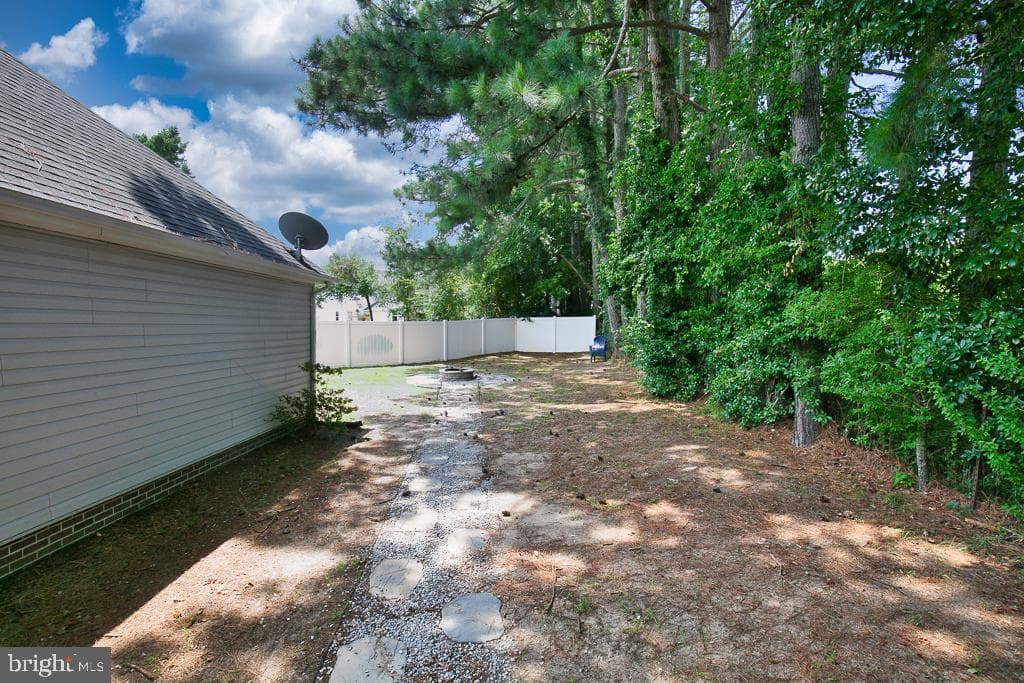 700 E Upland Court photo 33