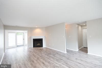 906 James Court photo 17