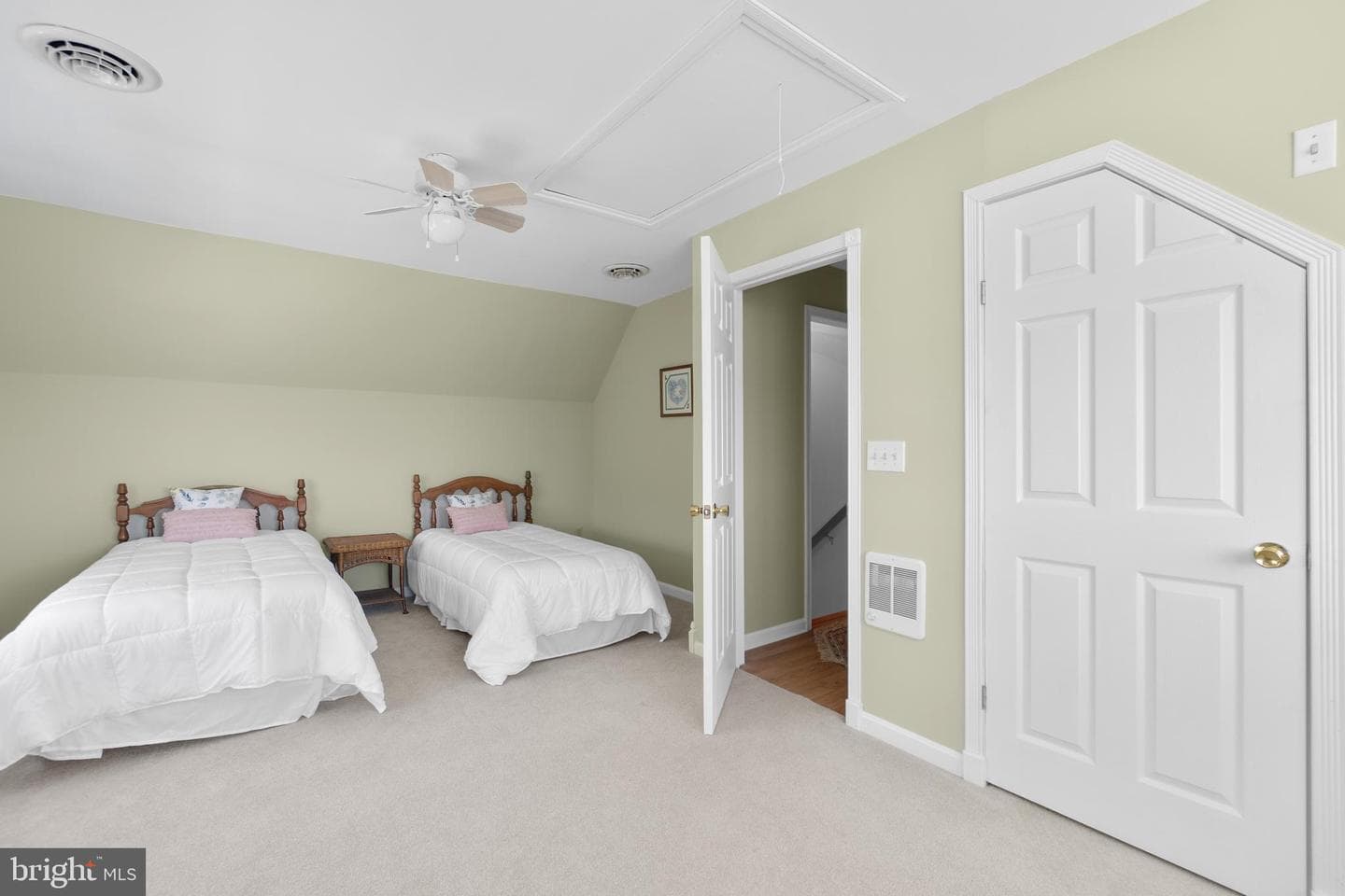20128 Nanticoke Road photo 58