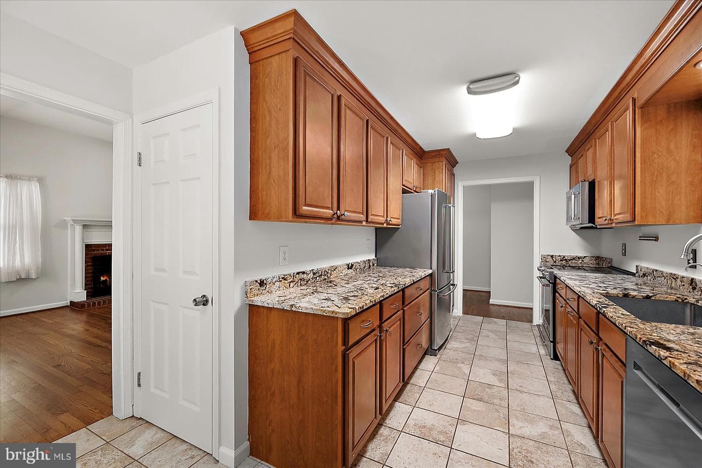 1305 Taney Avenue photo 14