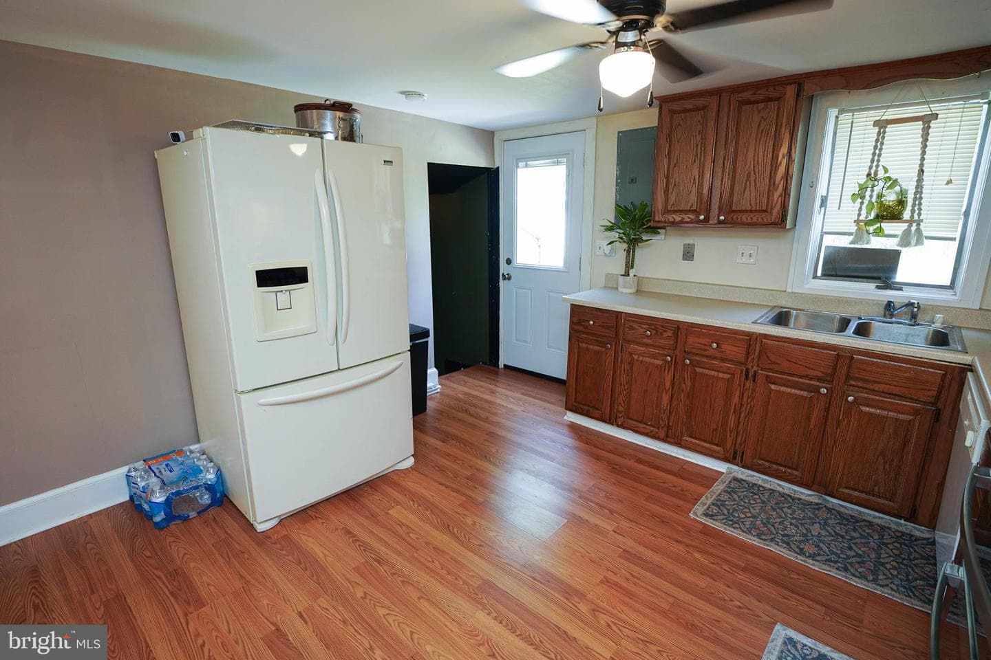 1500 Laurel Drive photo 11