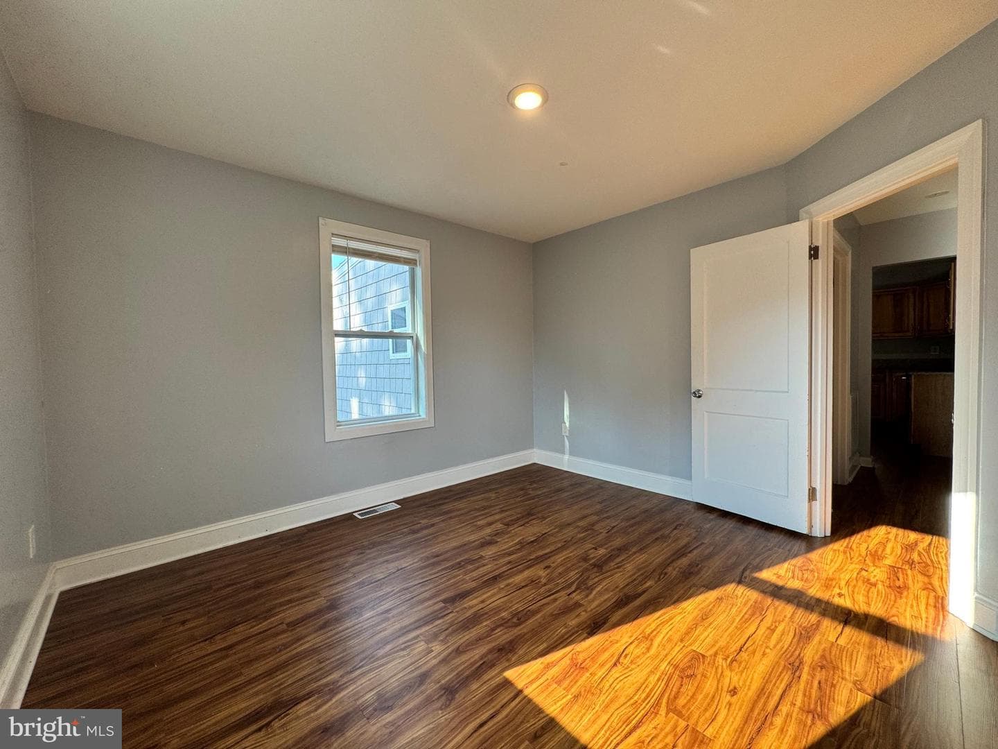 923 Preston Street photo 21