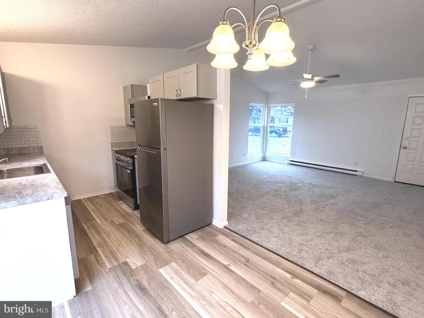 915 Green Mor Avenue photo 4