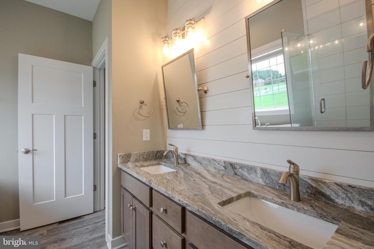 27243 Equestrian Drive photo 19